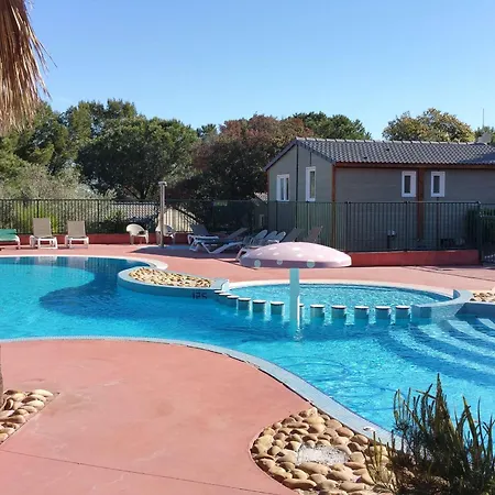 Chalet Avec Parking - 6 Pers. *